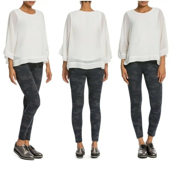 NEW SPANX LOOK AT ME NOW SEAMLESS LEGGINGS ' FL3515 ' BLACK CAMO SIZE - M (B147) - Picture 3 of 3